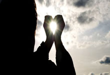 炒股带杠杆:借杠杆炒股-社保、养老金等长线资金“上榜” 大手笔布局超百只A股